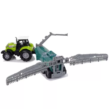 Mezőgazdasági traktor permetezővel 